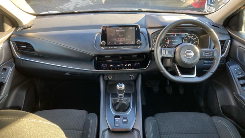 Nissan Qashqai 1.3 DiG-T MH Acenta Premium 5dr Petrol Hatchback